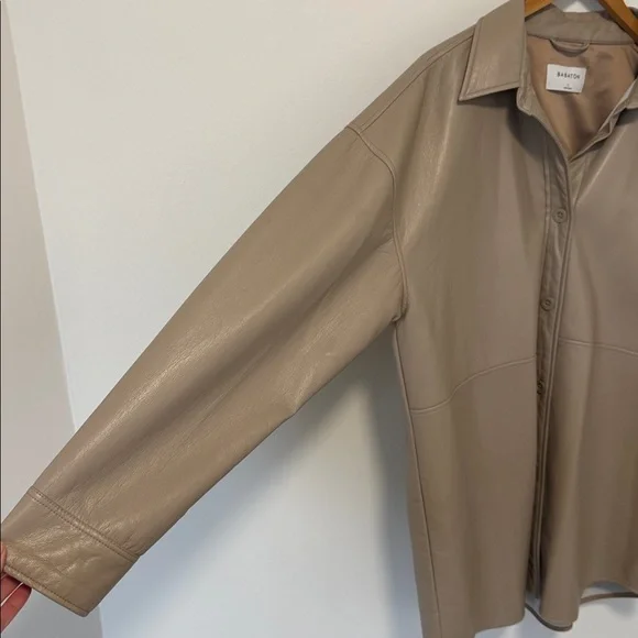 Babaton Pelli Shirt Jacket Vegan Leather Button-Down Relaxed Fit Cream SzL - Picture 4 of 14